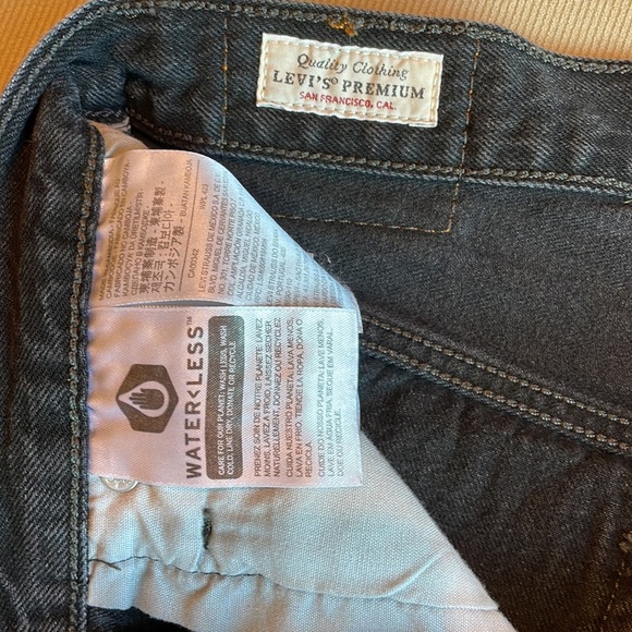 Levi’s Premium Black Denim 501 Shorts Size 25 - Picture 7 of 7